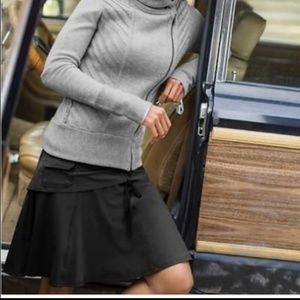Athleta Wherever Black Skirt Style 219056 Size 2